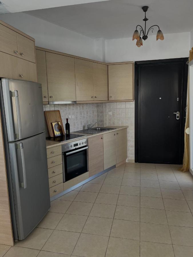Christos Apartment ราฟีนา ภายนอก รูปภาพ